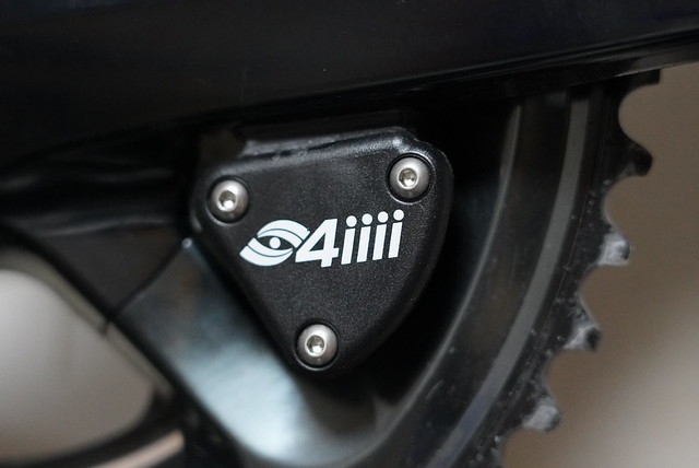 4iiiiインプレ 精度0.84％の3軸センサーを搭載した653gの軽量パワー 
